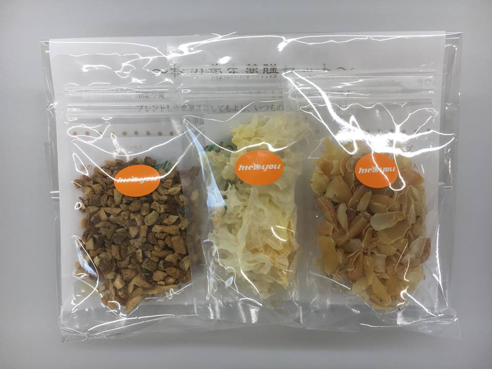 396円 独特な 横浜中華街 沙参 しゃじん シャジン 100ｇ 漢方 薬膳